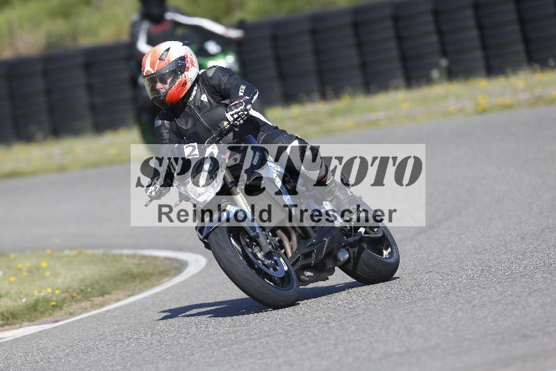 /06 08.04.2026 Cornu Master School ADR/Gruppe gruen/12